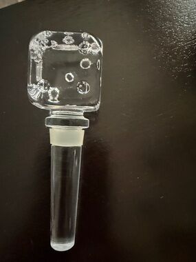 ✨ Crystal Dice Wine Bottle Stopper ✨